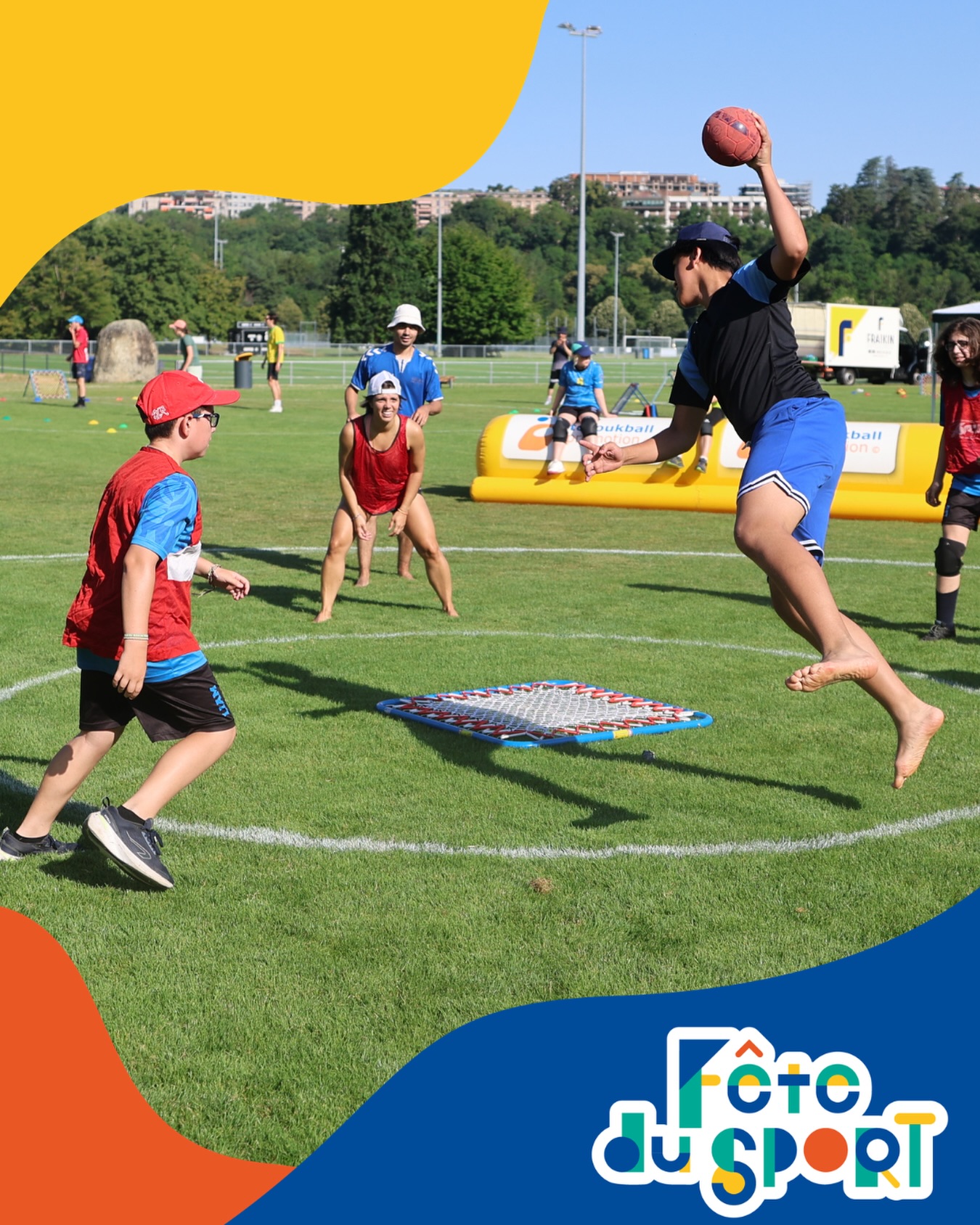 Le Tchoukball sera de la partie pour la fête du sport 2026 !
Le samedi 19 et dimanche 20 septembre prochain, de 11h à 18h, nous vous attendons nombreux pour venir découvrir et pratiquer le tchoukball.
Démonstration de tchoukball : samedi 19 septembre à 13h, au pied d’Uni Bastions. 💪
Rendez vous à la fête du sport 2026 au parc des bastions 😀
📸 : Erika Mesmer
#tchoukball #tchoukballispassion🤾💪❤️ #fetedusport #parcdesbastions sportmotivation #geneva