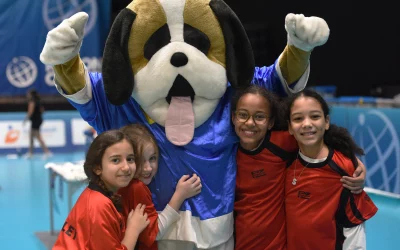 Tchouky à la Mascotte Run des Balexert 20km de Genève